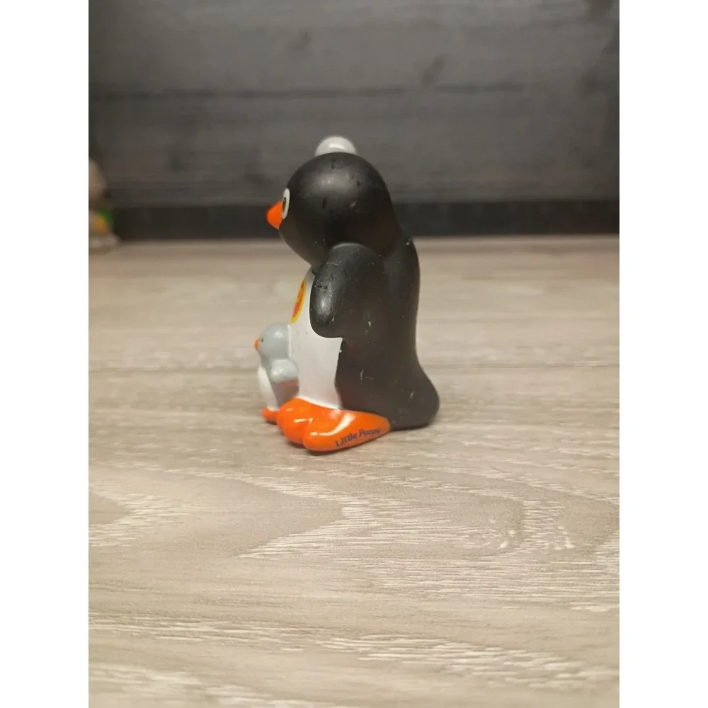 Fisher Price Little People A to Z Learning Zoo Alphabet Letter (P) Penguin